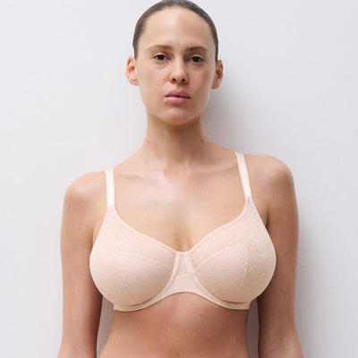Chantelle Norah Chic Covering Moulded Bra