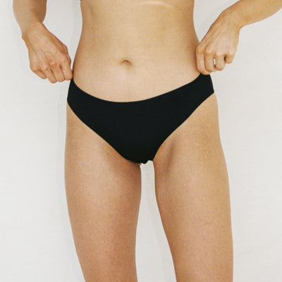 Lou Zoe Brief